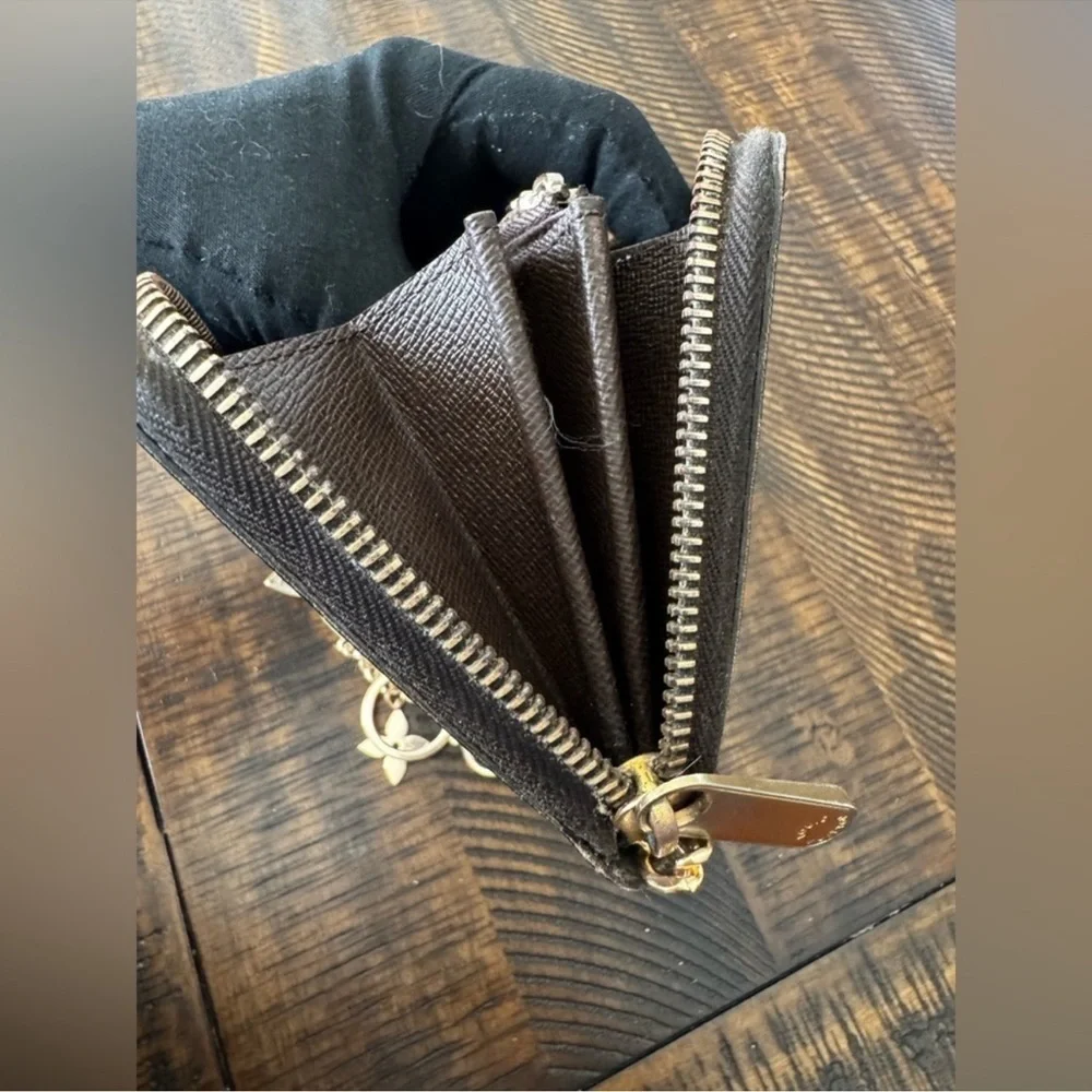 Louis Vuitton DAMIER full zip long wallet brown preloved will fit cell phone - Picture 15 of 17